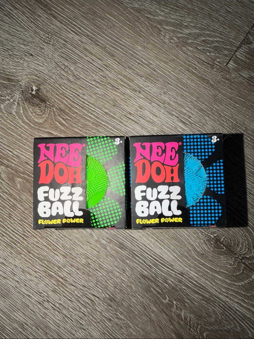 New lot of 2 schylling needoh  flower power Fuzz Ball Stress Toy - Green & Blue